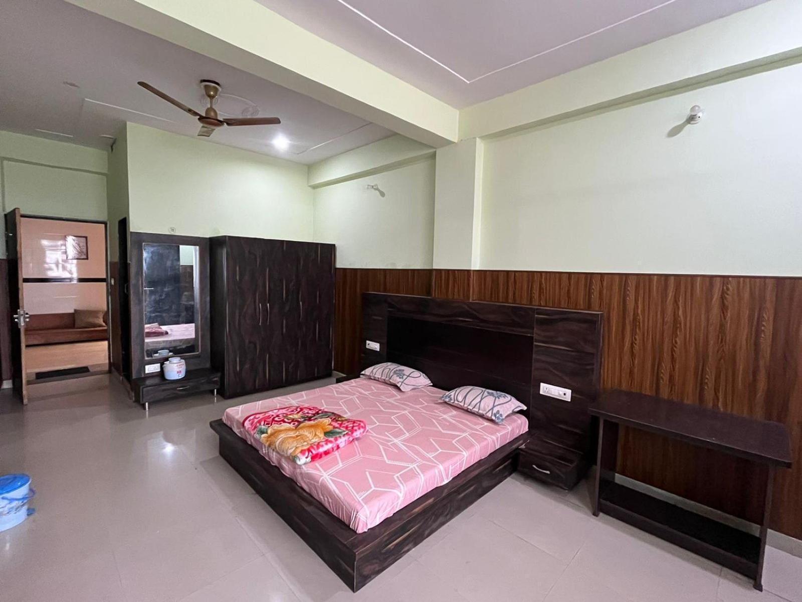 Hotel Shri Ji Baba Ki Haveli Govardhan Exteriér fotografie